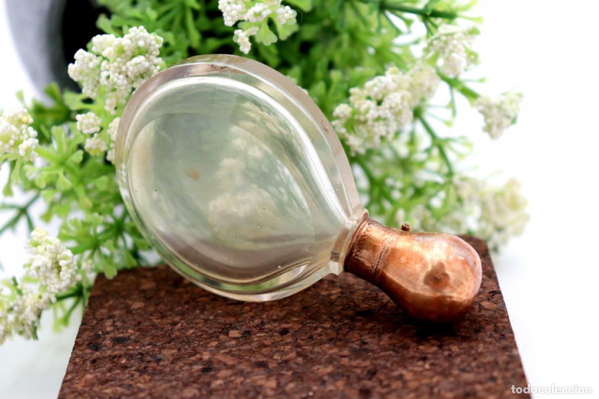 Joyeria: Frasco de perfume, fabricado en cristal y oro de 15K. - Foto 4