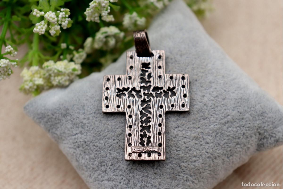 Joyeria: colgante de cruz de plata - Foto 2