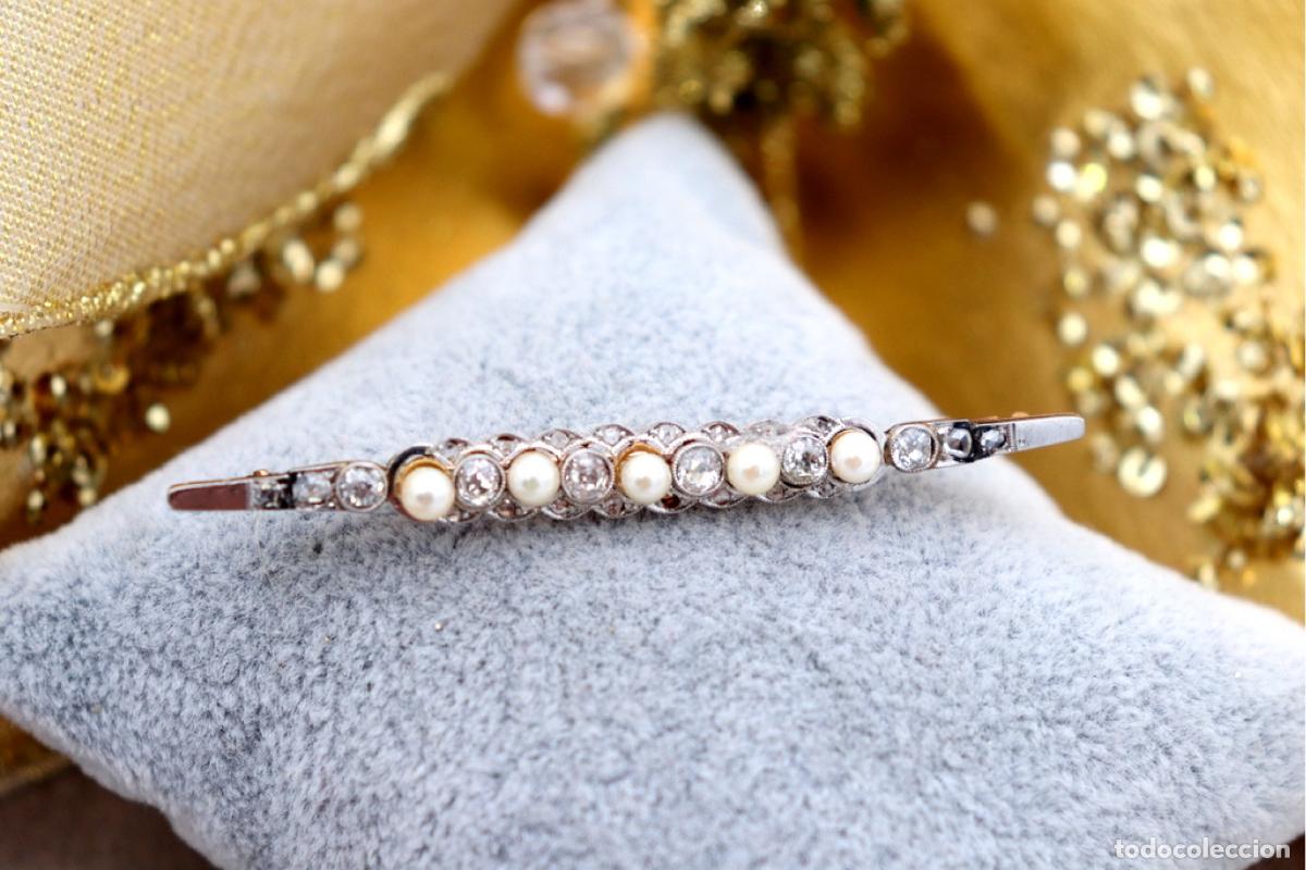 Joyeria: Broche de platino y oro de 18 quilates con diamantes y perlas - Art D&eacute;co