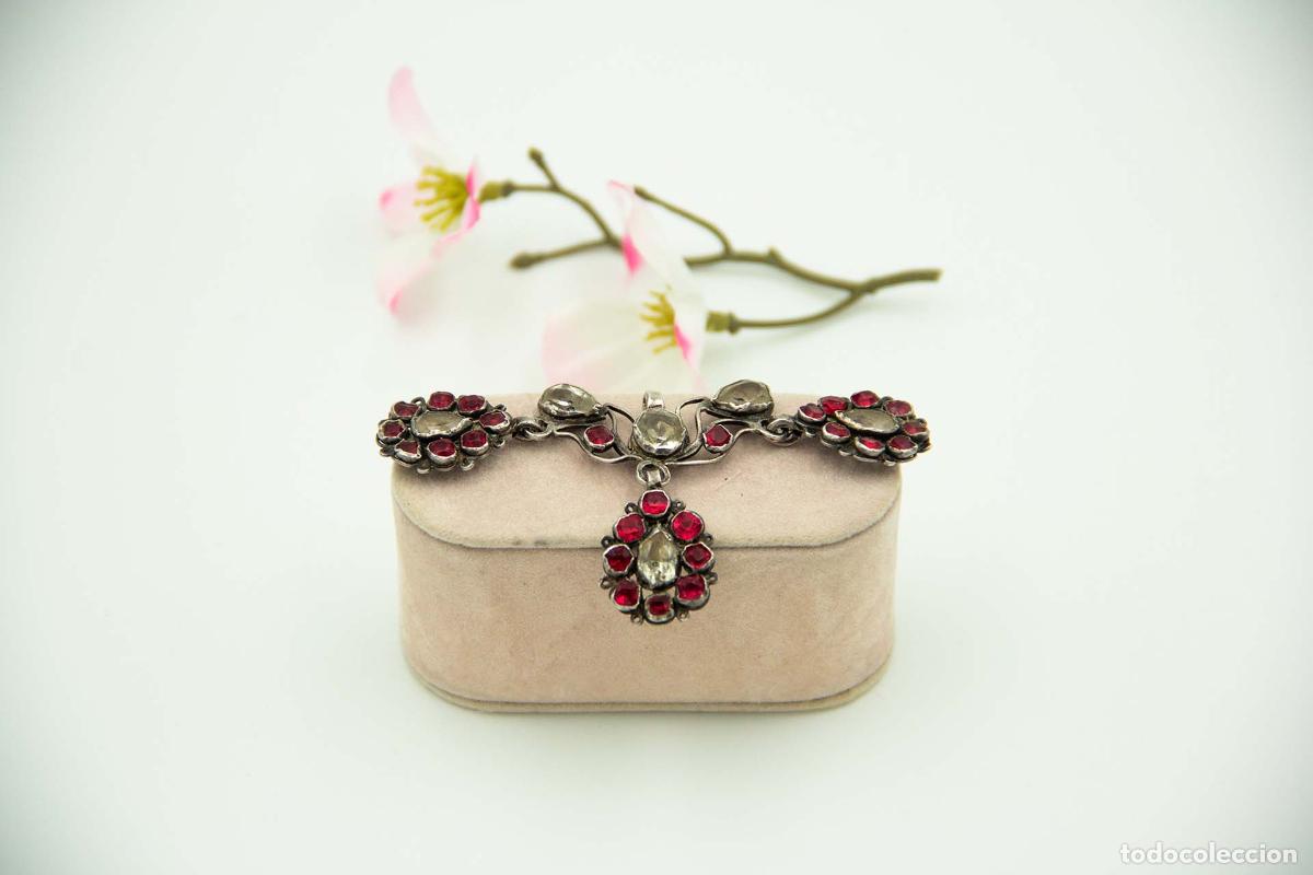 Joaillerie: colgante de plata