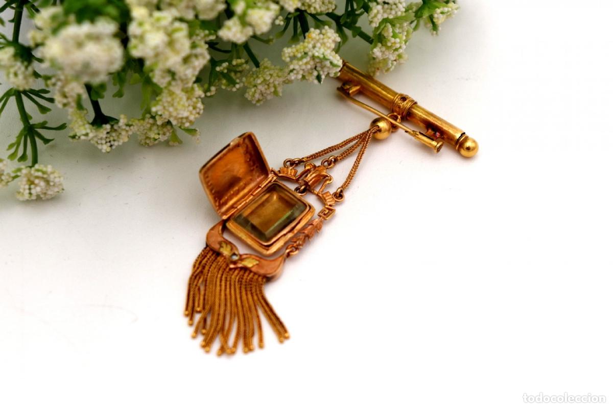 Joyeria: Broche con medall&oacute;n de oro de 18 quilates - Foto 4