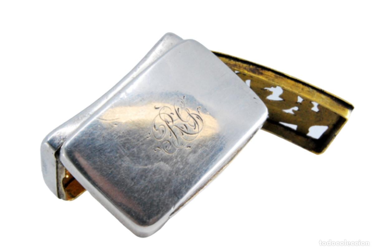 Schmuck: Caja de vinagreta de oro y plata, del reinado de Jorge III.