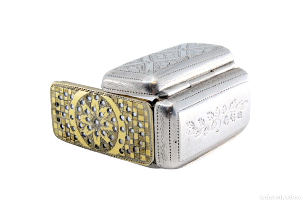 Schmuck: Caja de vinagreta de oro y plata, del reinado de Jorge III.