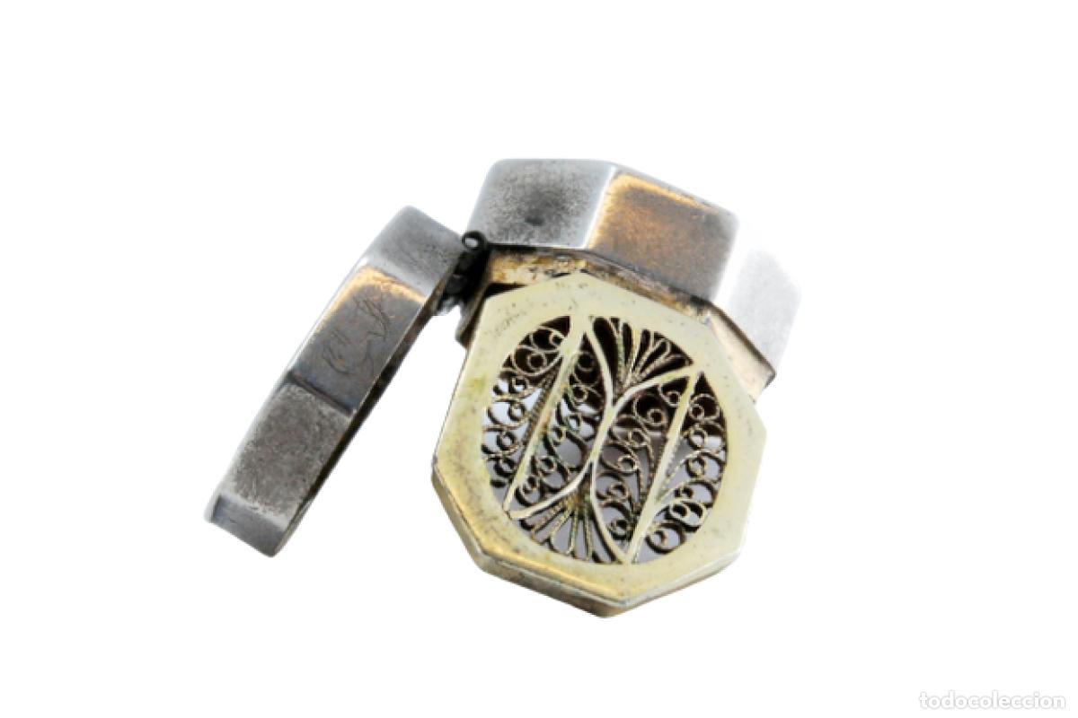 Schmuck: Caja de vinagreta de oro y plata, del reinado de Jorge III.