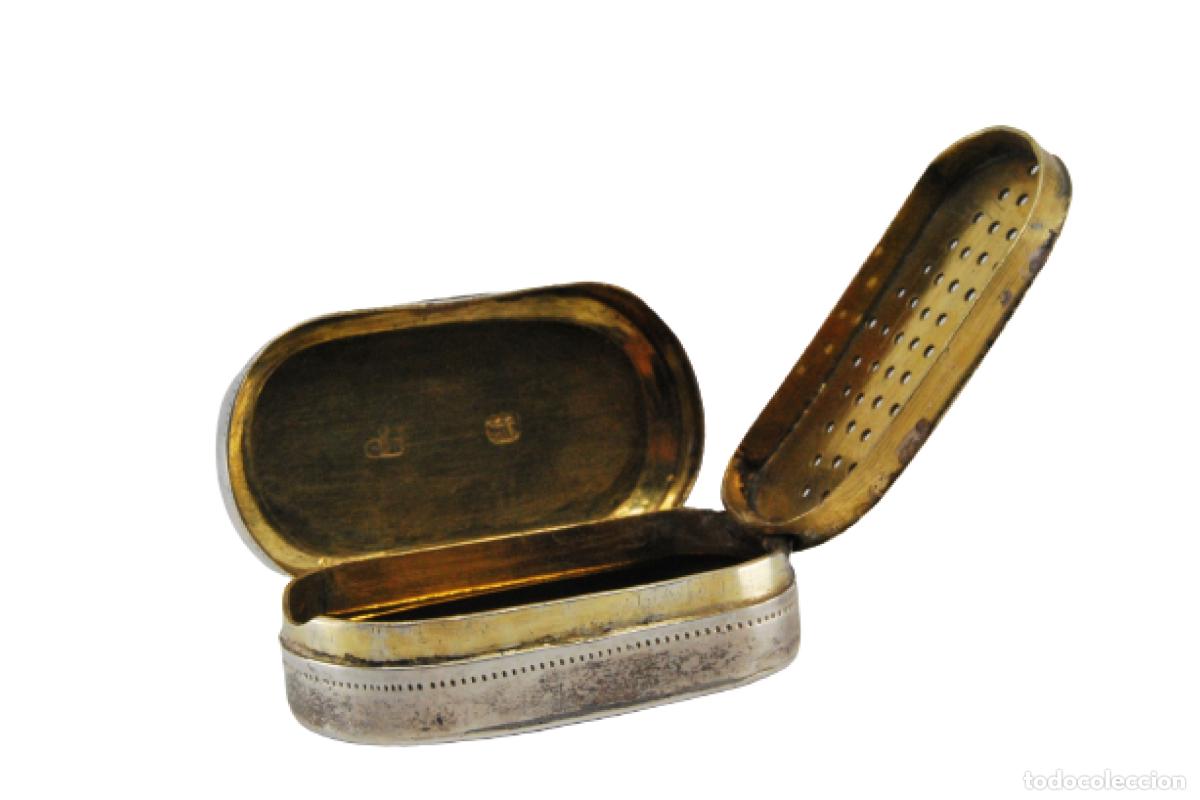 Joaillerie: Caja de vinagreta de oro y plata, del reinado de Jorge III.