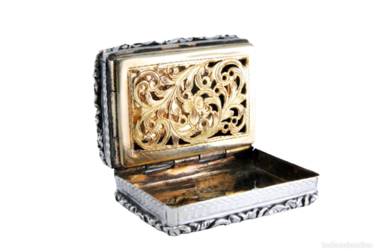 Schmuck: Caja de vinagreta de oro y plata de la &eacute;poca victoriana.