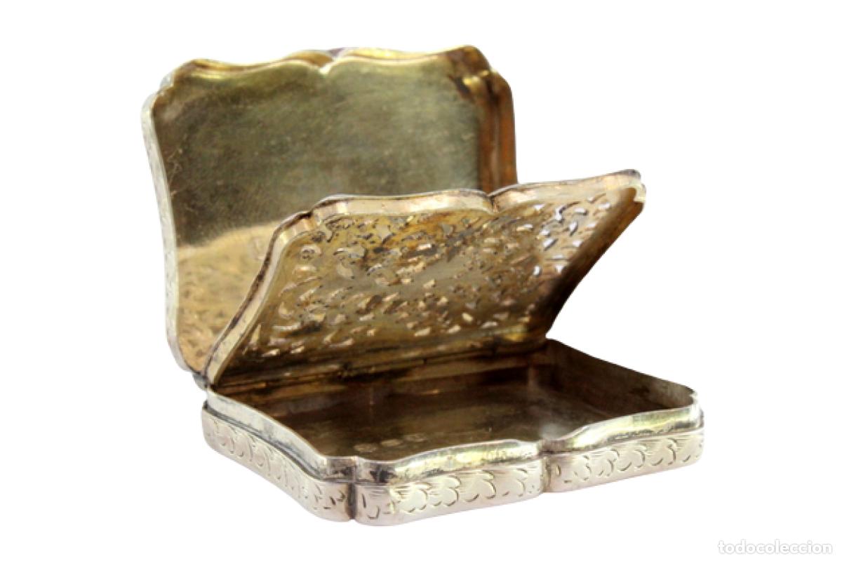 Schmuck: Caja de vinagreta de plata de la &eacute;poca victoriana.