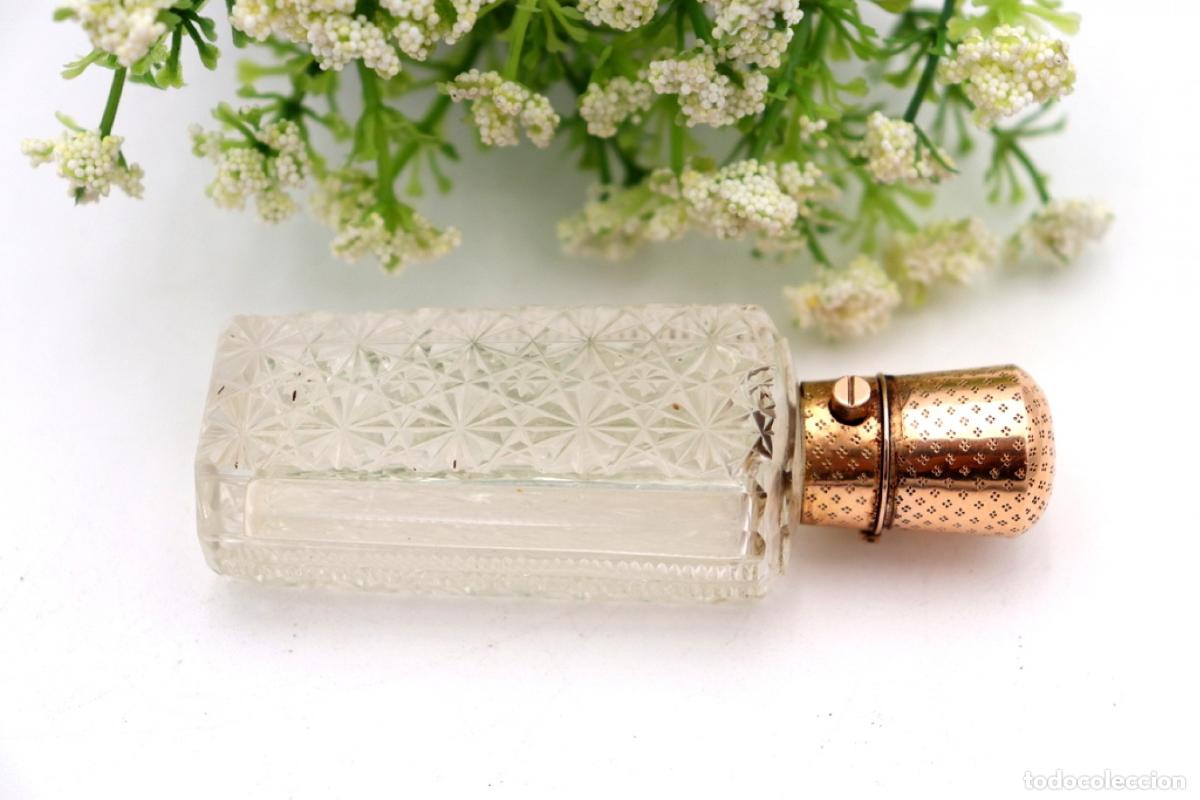 Joyeria: Frasco de perfume, fabricado en cristal y oro de 15K. - Foto 3