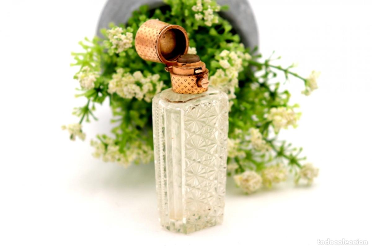 Joyeria: Frasco de perfume, fabricado en cristal y oro de 15K. - Foto 4
