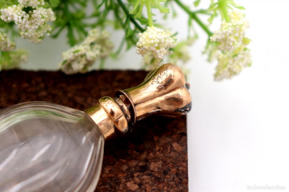 Joyeria: Frasco de perfume, fabricado en cristal y oro de 15K. - Foto 5