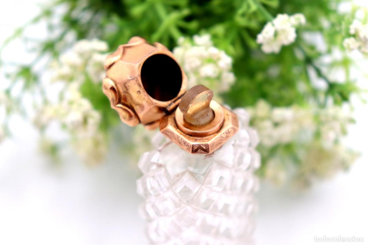 Joyeria: Frasco de perfume, fabricado en cristal y oro de 15K. - Foto 3