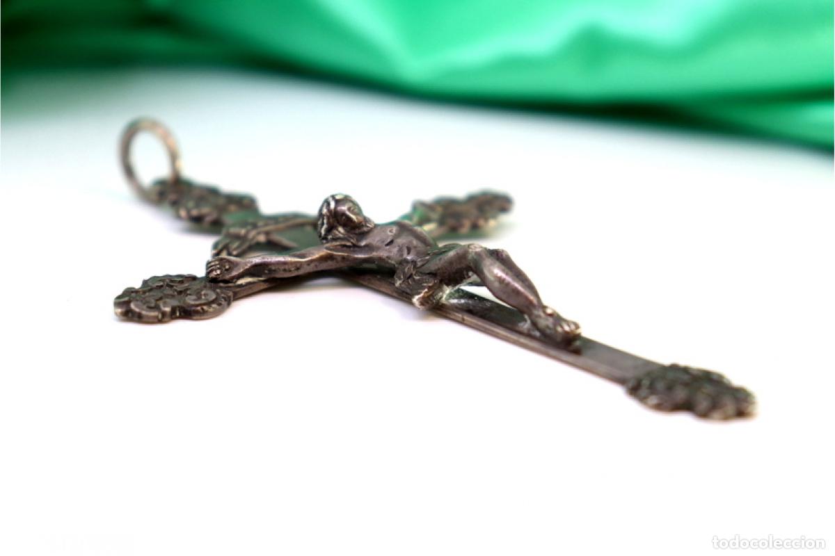 Joyeria: Colgante de crucifijo de plata - Foto 5