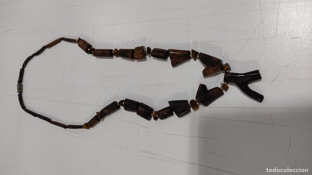 Joyeria: 1185 COLLAR DE CORAL NEGRO DE HAWAI, PRESENTA TONOS MARRONES/DORADOS, A&Ntilde;OS 70