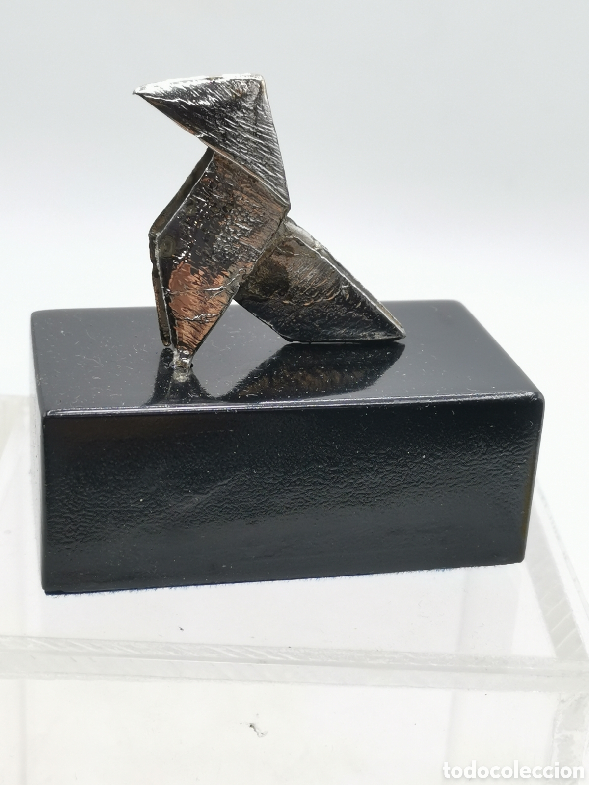 Joyeria: PRECIOSA FIGURA PAJARITA EN CAJA DE METACRILATO ANTIGUA JOYER&Iacute;A ANDR&Eacute;S OLIVARES
