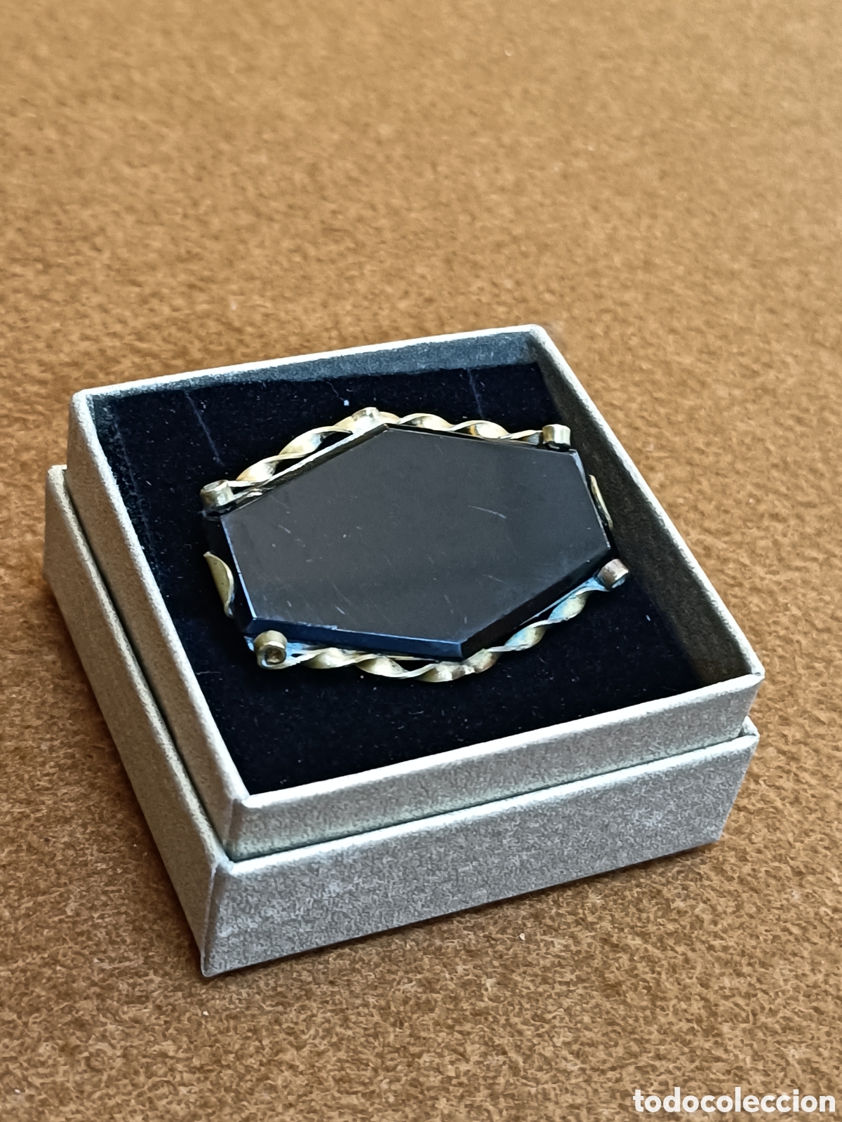 Joyeria: ANTIGUO BROCHE LUTO, LAT&Oacute;N Y AZABACHE . - Foto 6