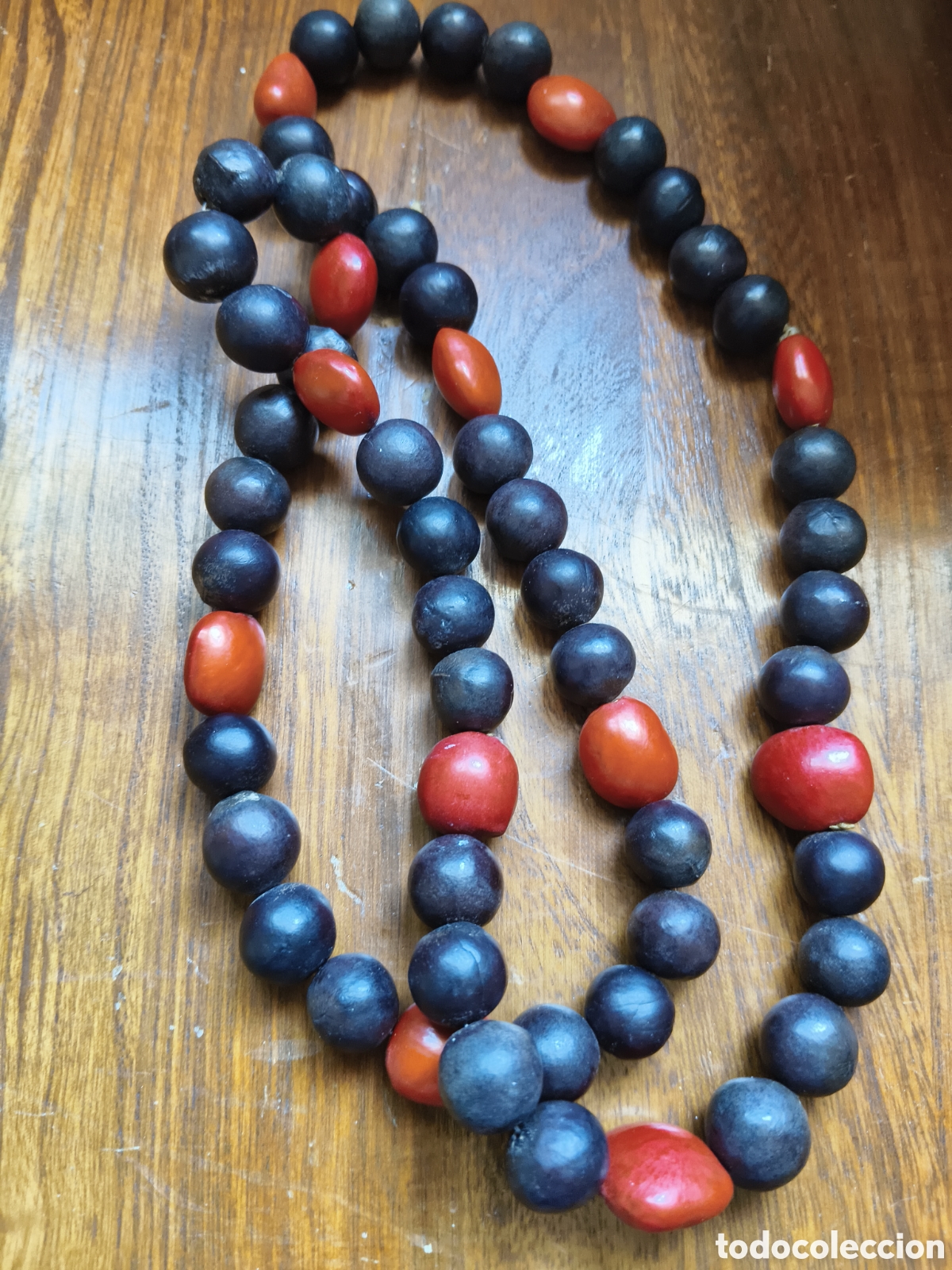 Joyeria: Hermoso collar de semillas rojas y negras - Foto 4