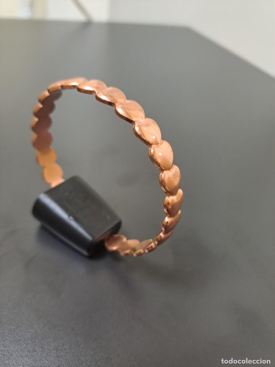 Joalharia: Pulsera de cobre con dise&ntilde;o de corazones unidos, nueva