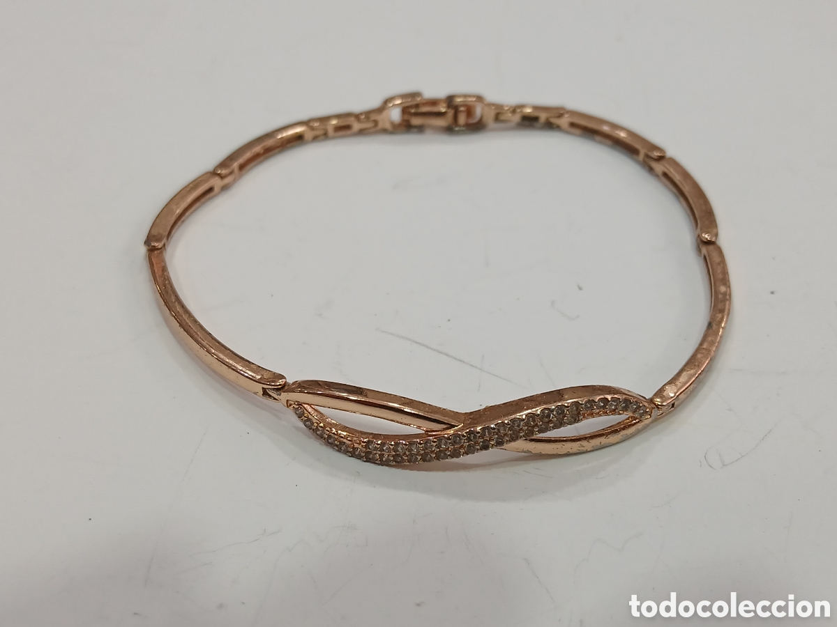Joyeria: Pulsera dorada con pedreria. (L57)
