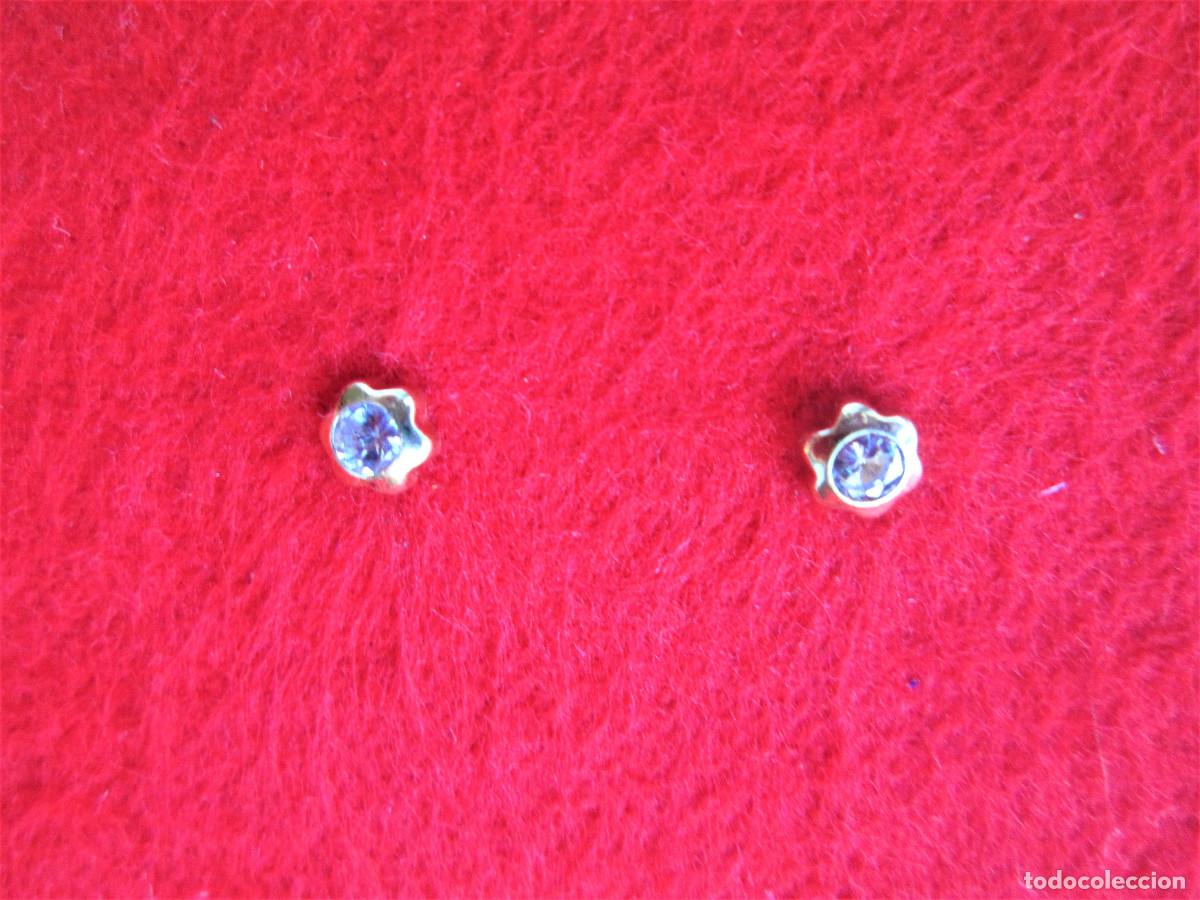 Joaillerie: PENDIENTES DE ORO DE 18 KLTS. ESTRELLA CON CIRCONITA INCRUSTADA - SIN ESTRENAR