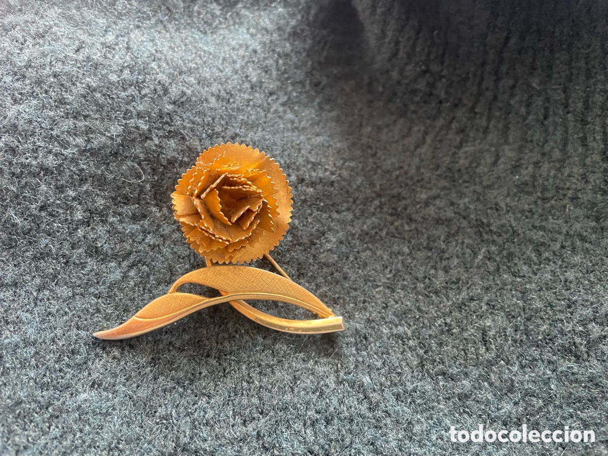 Joaillerie: broche de flor dorado vintage