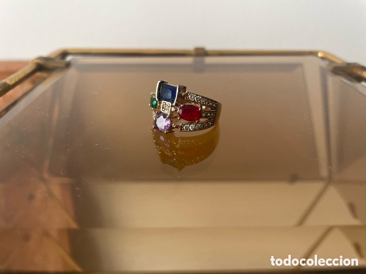 Schmuck: anillo vintage de color dorado con cristales coloridos