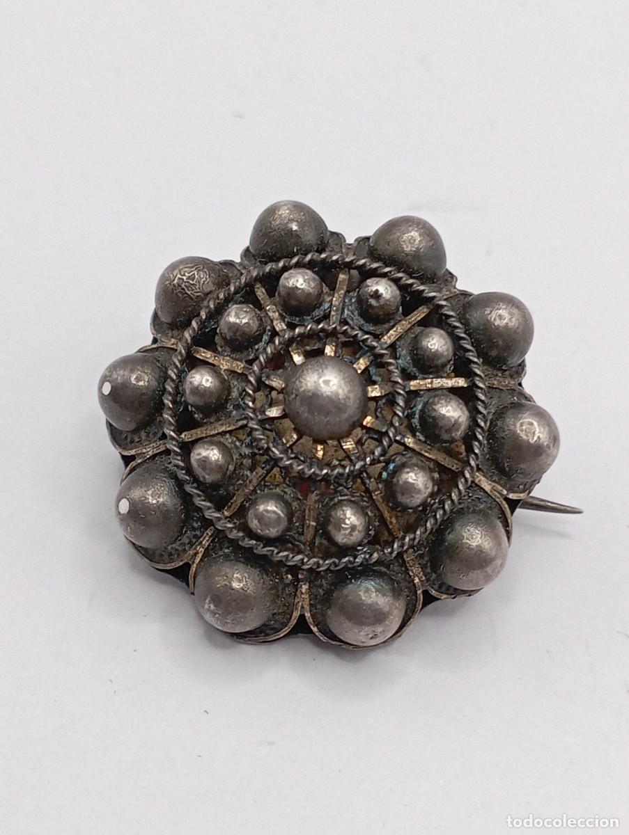 Gioielleria: Broche de plata. Bot&oacute;n charro. Salamanca.