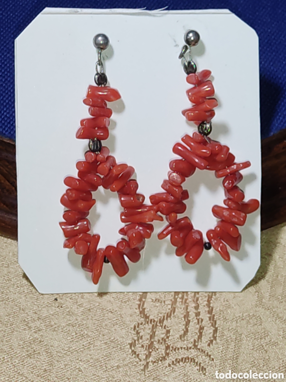 Joyeria: Bellos Pendientes italianos de coral en rama del mediterr&aacute;neo,hilo de sirga.Vintage.