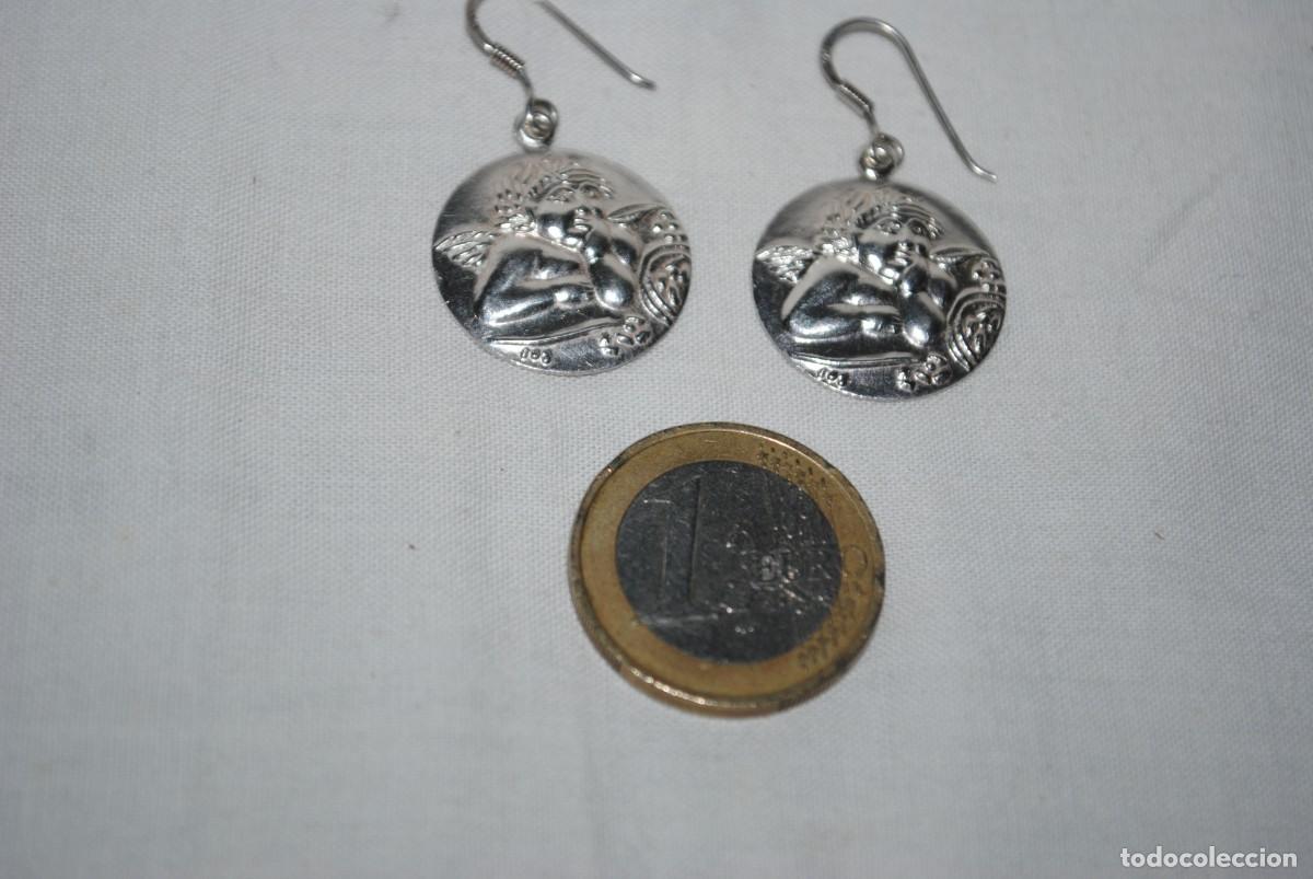 Joyeria: PENDIENTES DE PLATA EN FORMA DE ANGEL PENSATIVO