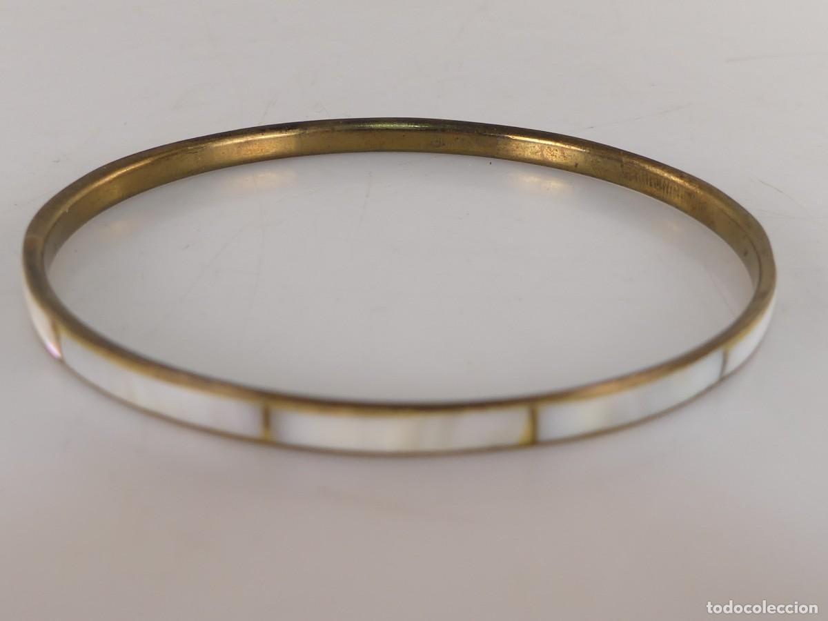 Joalharia: BONITA PULSERA DE LATON Y NACAR