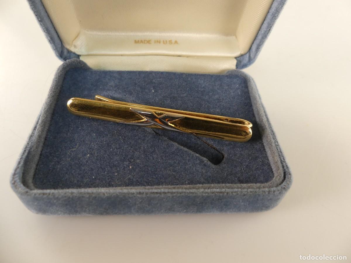 Joyeria: ALFILER PISACORBATAS MARCA ANSON CON ESTUCHE