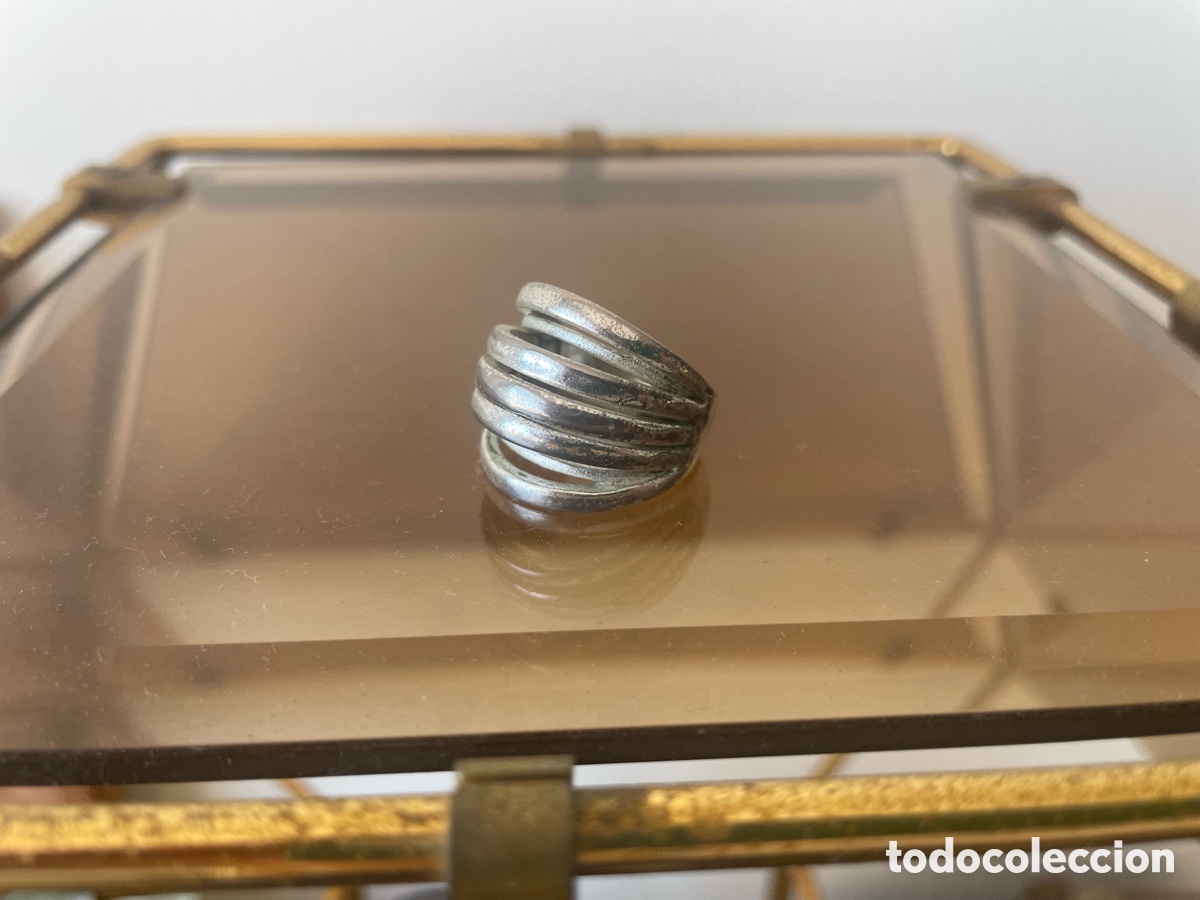 Joyeria: anillo de color plateado - Foto 4