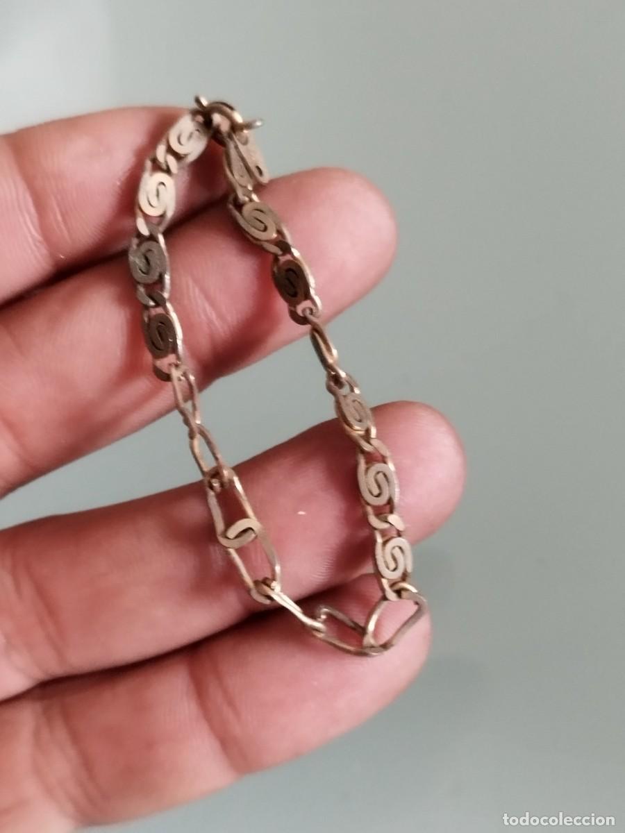 Joyeria: Antigua pulsera de eslabones a identificar. Con cierre a restaurar.