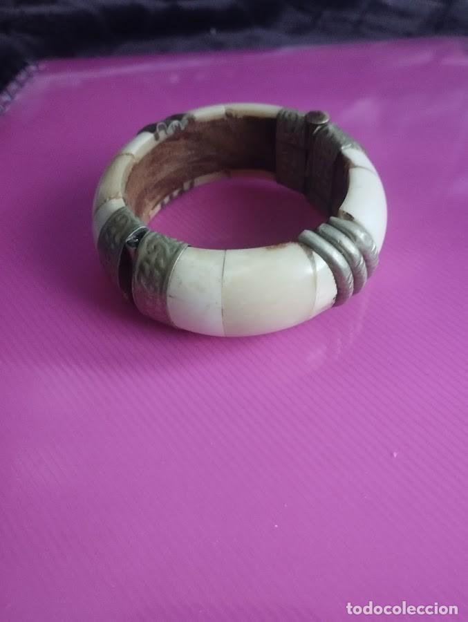 Joyeria: Pulsera antigua hueso y metal