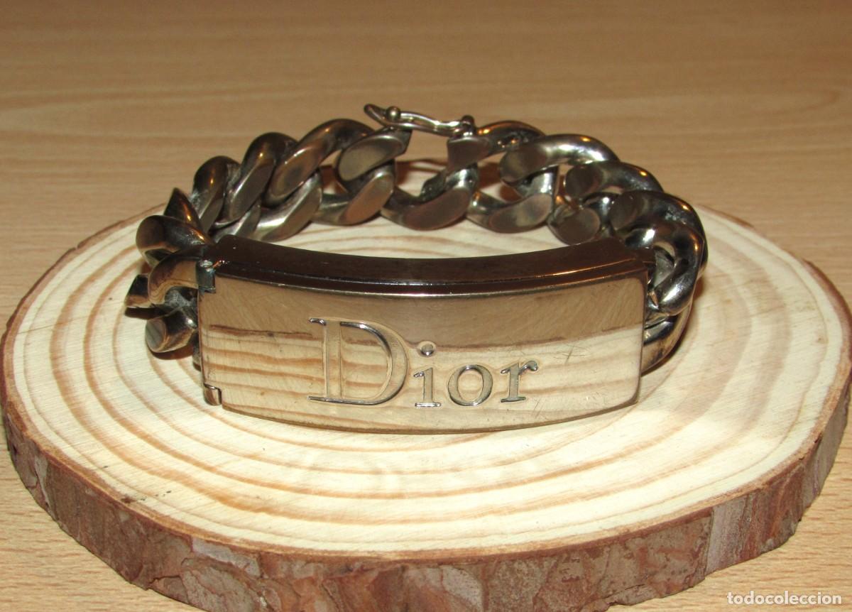 Joyeria: Pulsera ic&oacute;nica brazalete vintage Dior Street Charm Lip Gloss Duo 2006 metal plateado vac&iacute;a usada