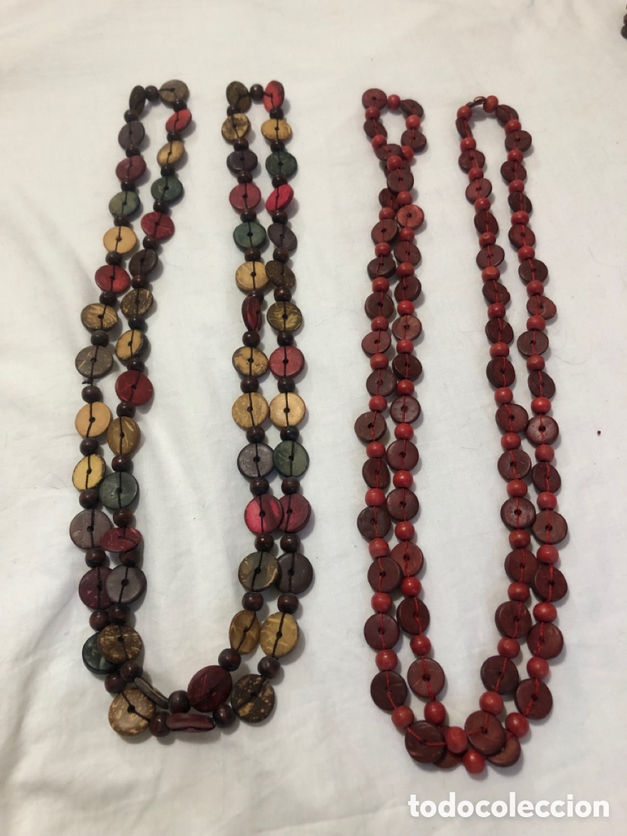 Joyeria: Collares largos hechos de carcasas de coco vintage