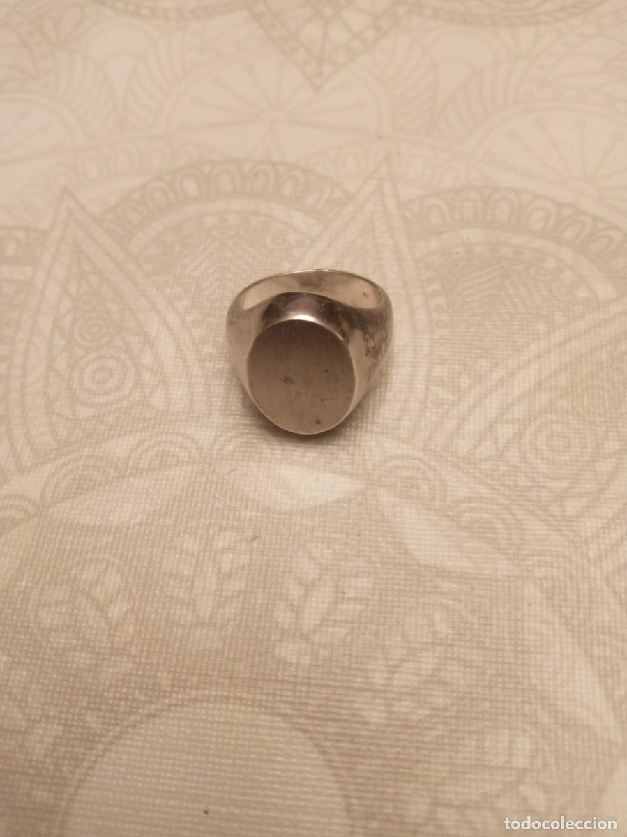 Joyeria: Anillo tipo sello de plata.