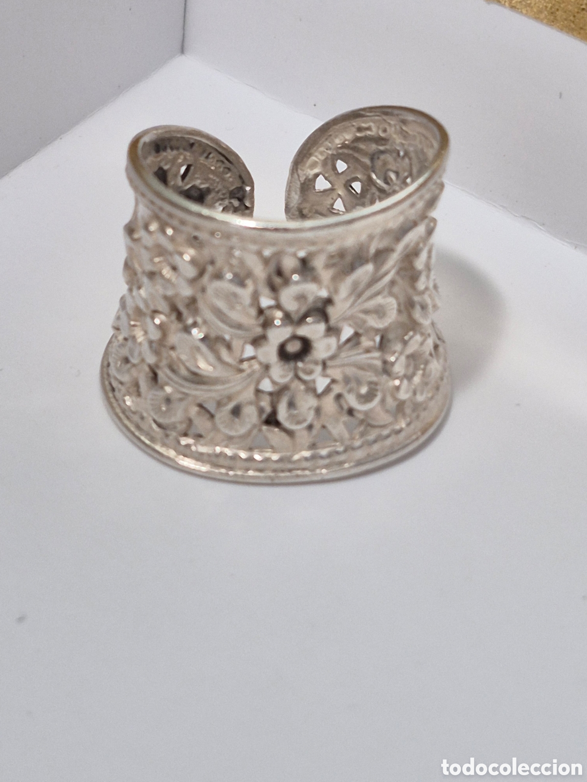 Joyeria: ESPECTACULAR ANILLO DE LA FIRMA YANES DE PLATA DE LEY. REF S6 C JOY ACTUAL ANILLOS 180226