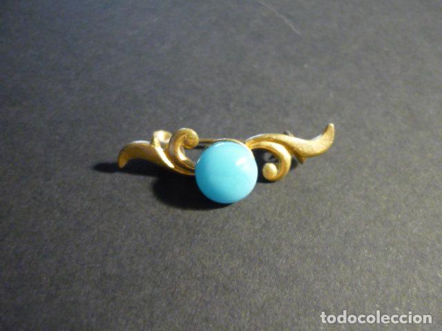 Joyeria: ANTIGUO BROCHE EN PLATA 1 X 3 CM