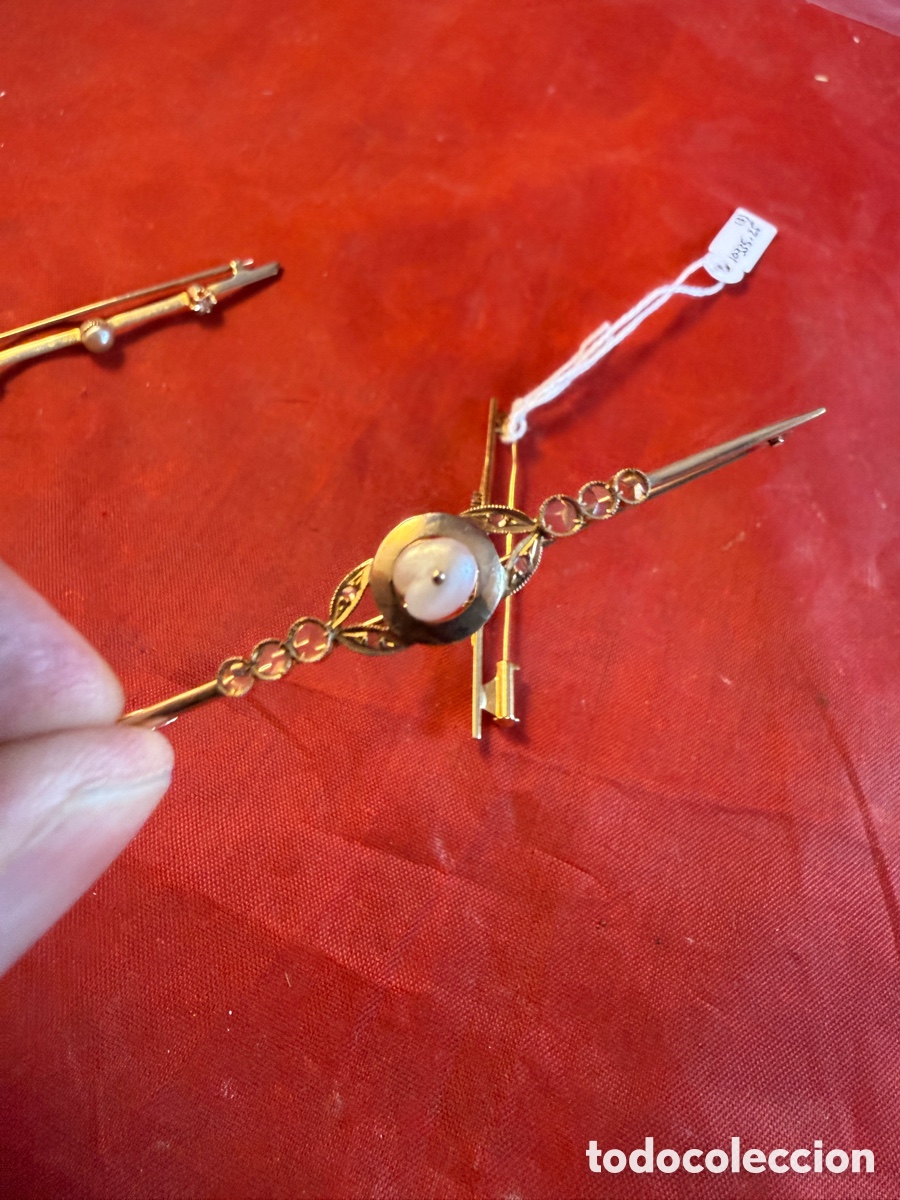 Joyeria: Conjunto de tres broches-alfiler de pp SXX en oro - Foto 3