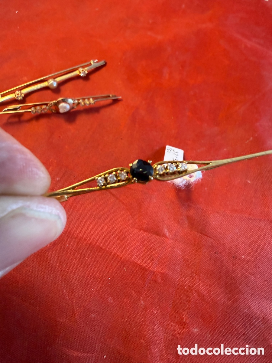 Joyeria: Conjunto de tres broches-alfiler de pp SXX en oro - Foto 4