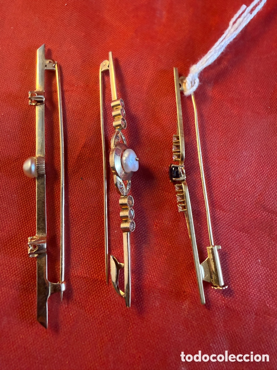 Joyeria: Conjunto de tres broches-alfiler de pp SXX en oro - Foto 1