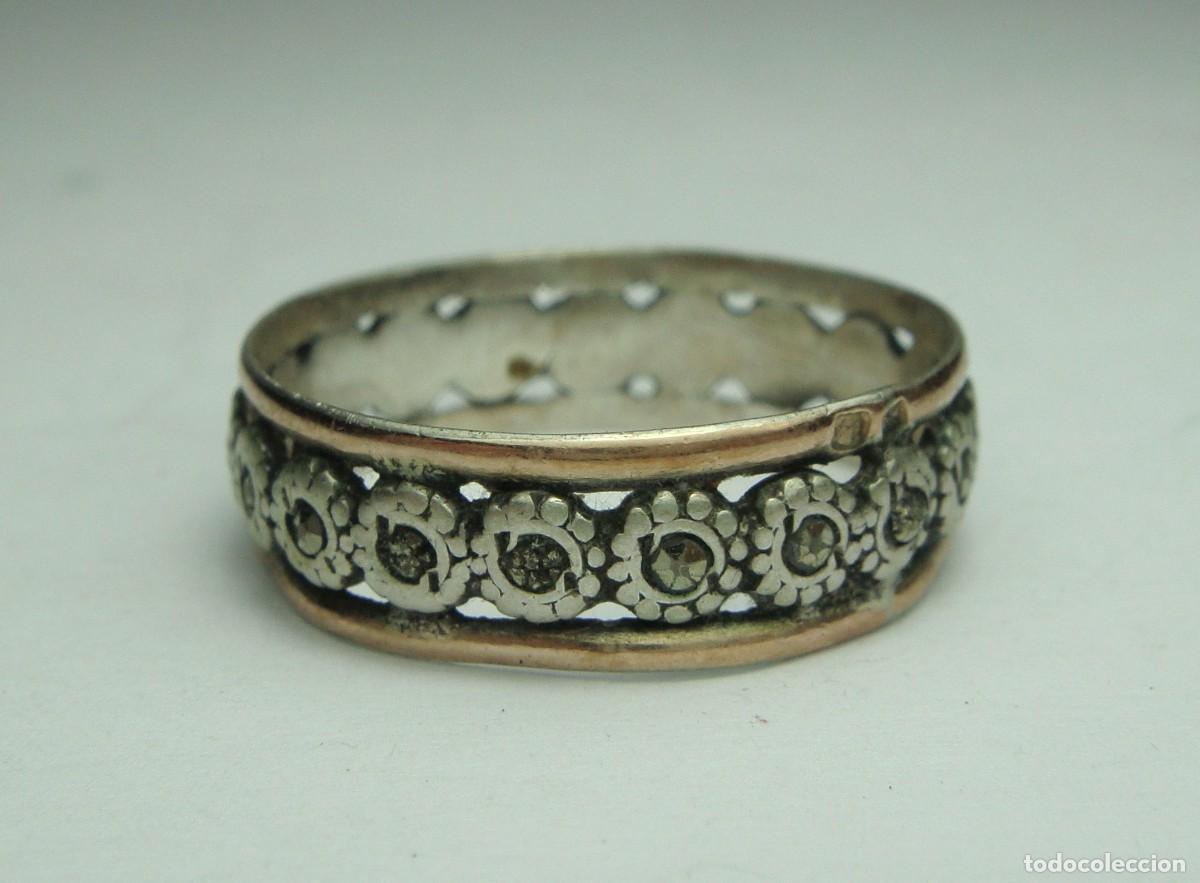 Joyeria: Anillo Calado de Plata y Oro con Marquesitas &middot; ca. 1920&ndash;1940
