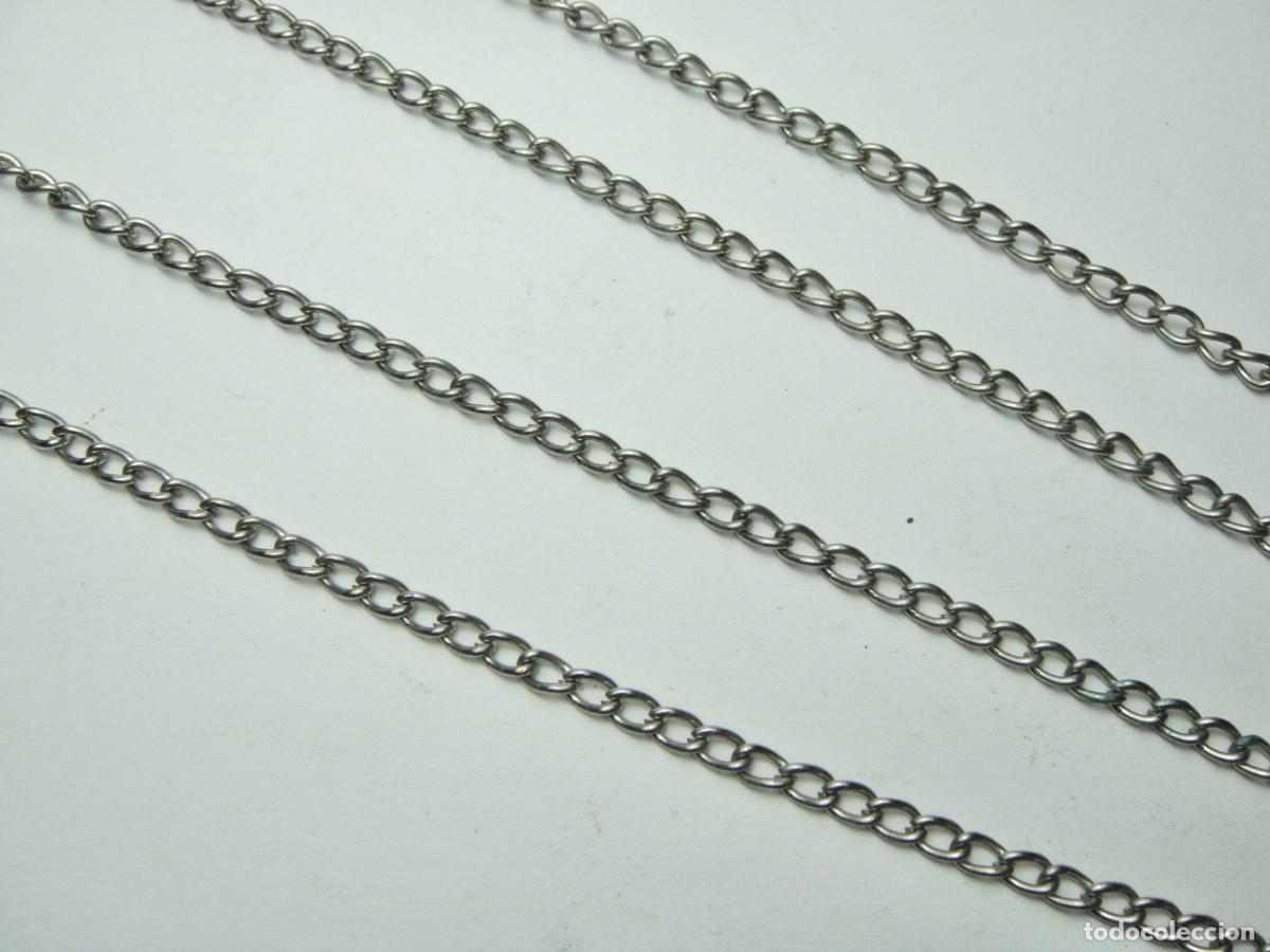 Joyeria: Cadena en Metal con Ba&ntilde;o de Plata &middot; 39 cm cerrada