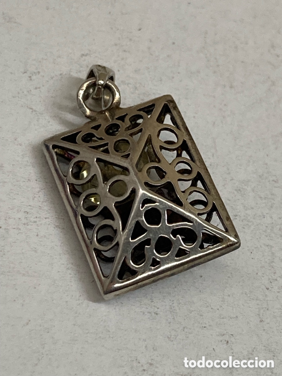 Jewelry: Colgante de plata C594