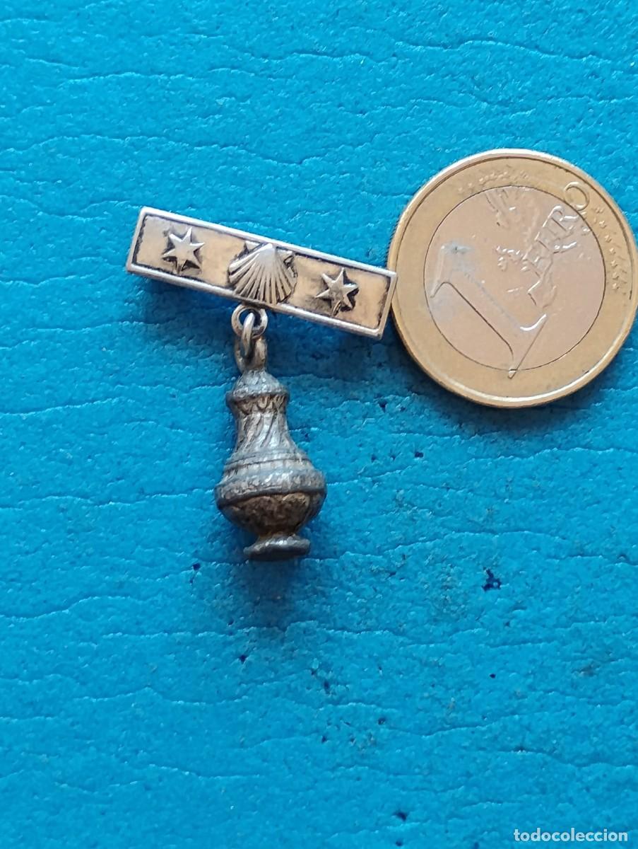 Joyeria: ANTIGUO BROCHE AGUJA IMPERDIBLE DE SANTIAGO DE COMPOSTELA- (PLATA?)