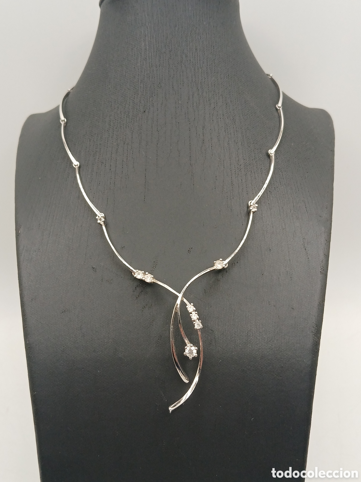 Joyeria: Collar Art Deco plata rodiada 915mls y cuarzo blanco