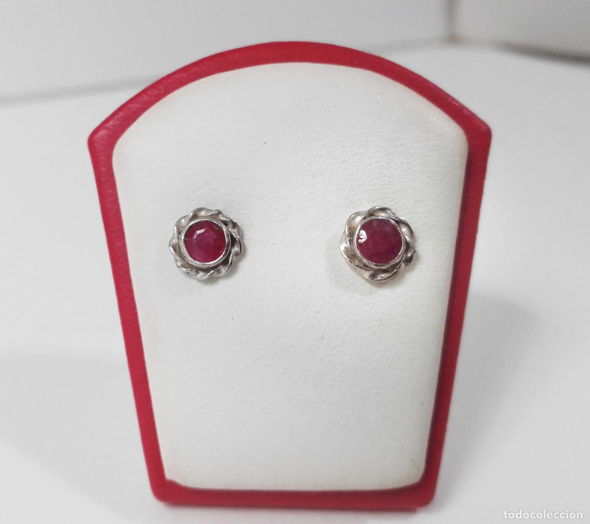 Joyeria: Pendientes de plata de ley con rub&iacute; natural - Foto 3