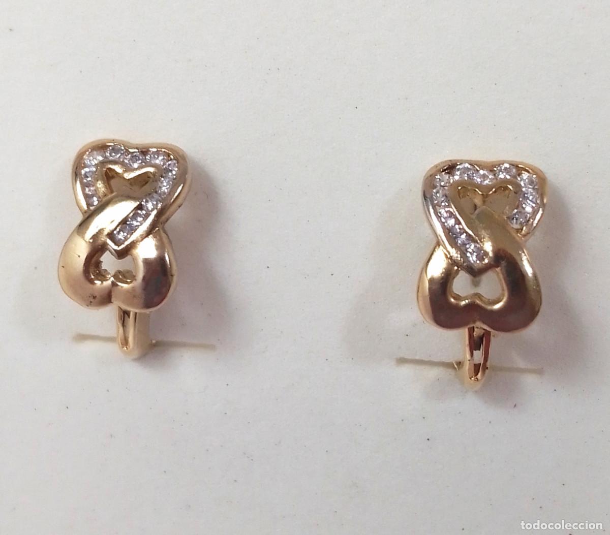 Joyeria: Pendientes de plata de ley ba&ntilde;ados en oro con circonitas