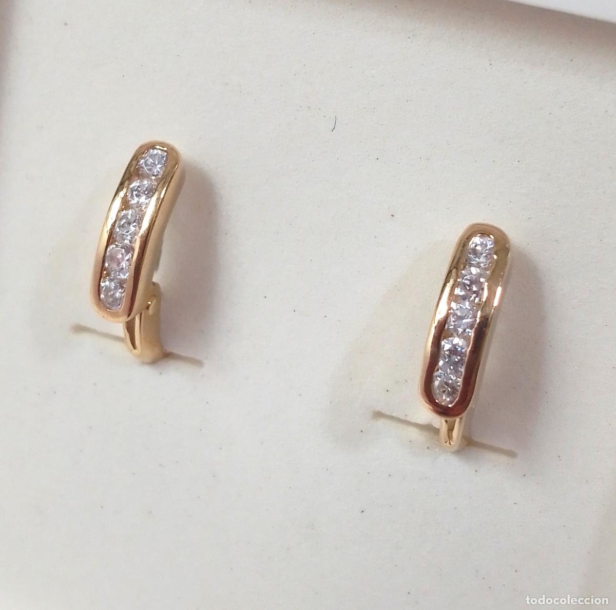 Gioielleria: Pendientes de plata de ley ba&ntilde;ados en oro con circonitas