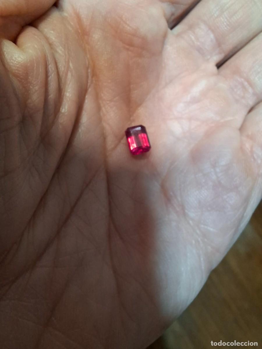 Joyeria: Precioso rubi brillante